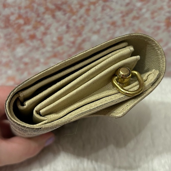 Louis Vuitton Damier Azur Canvas Alexandra Wallet - Picture 4 of 7